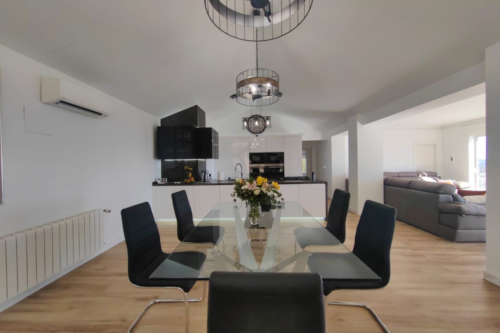 Resale - Villa - Calpe - Urbanizaciones