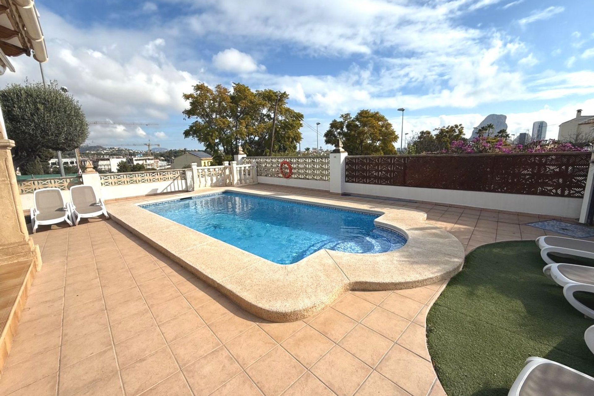 Resale - Villa - Calpe - Urbanizaciones