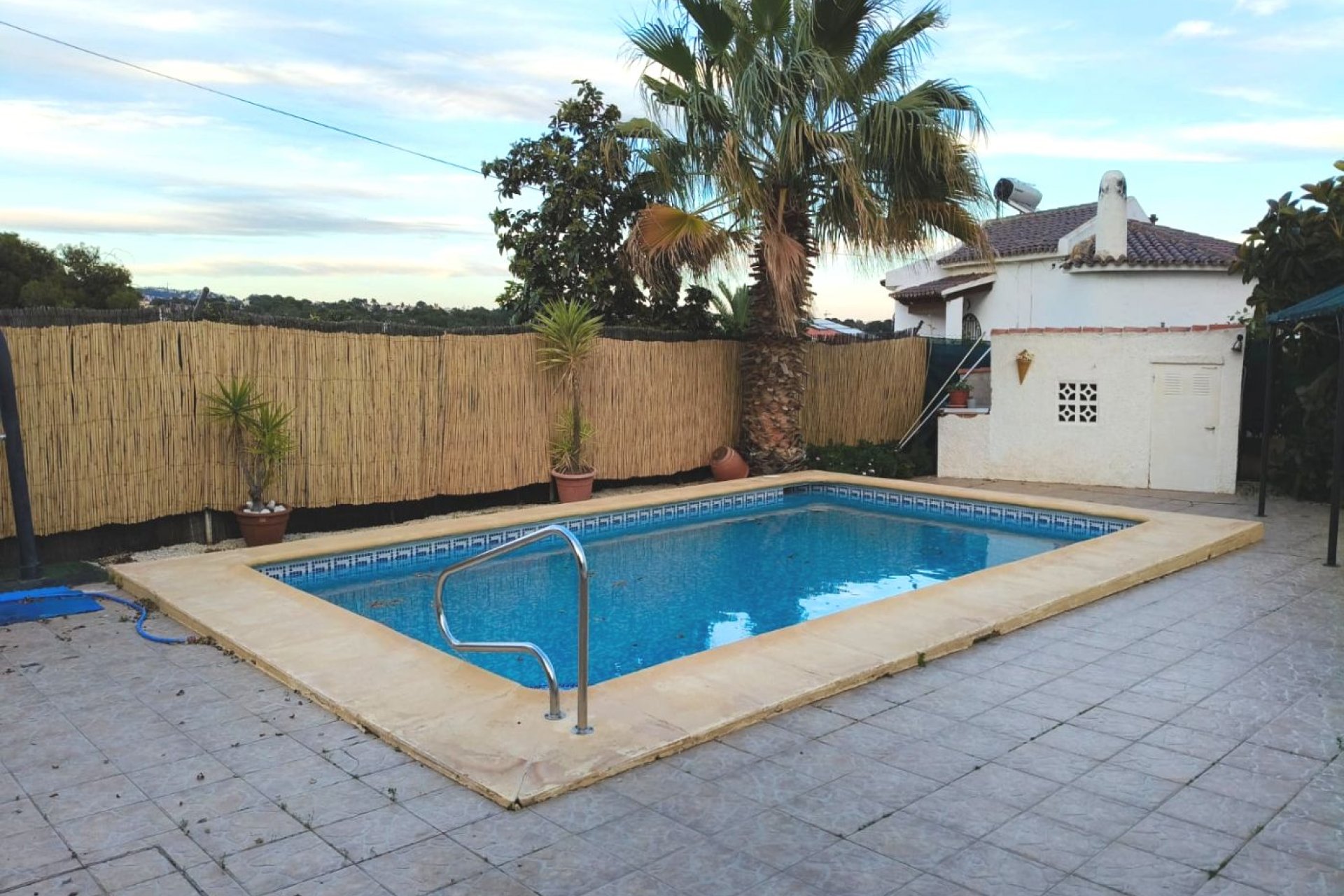 Resale - Villa - Calpe - Urbanizaciones