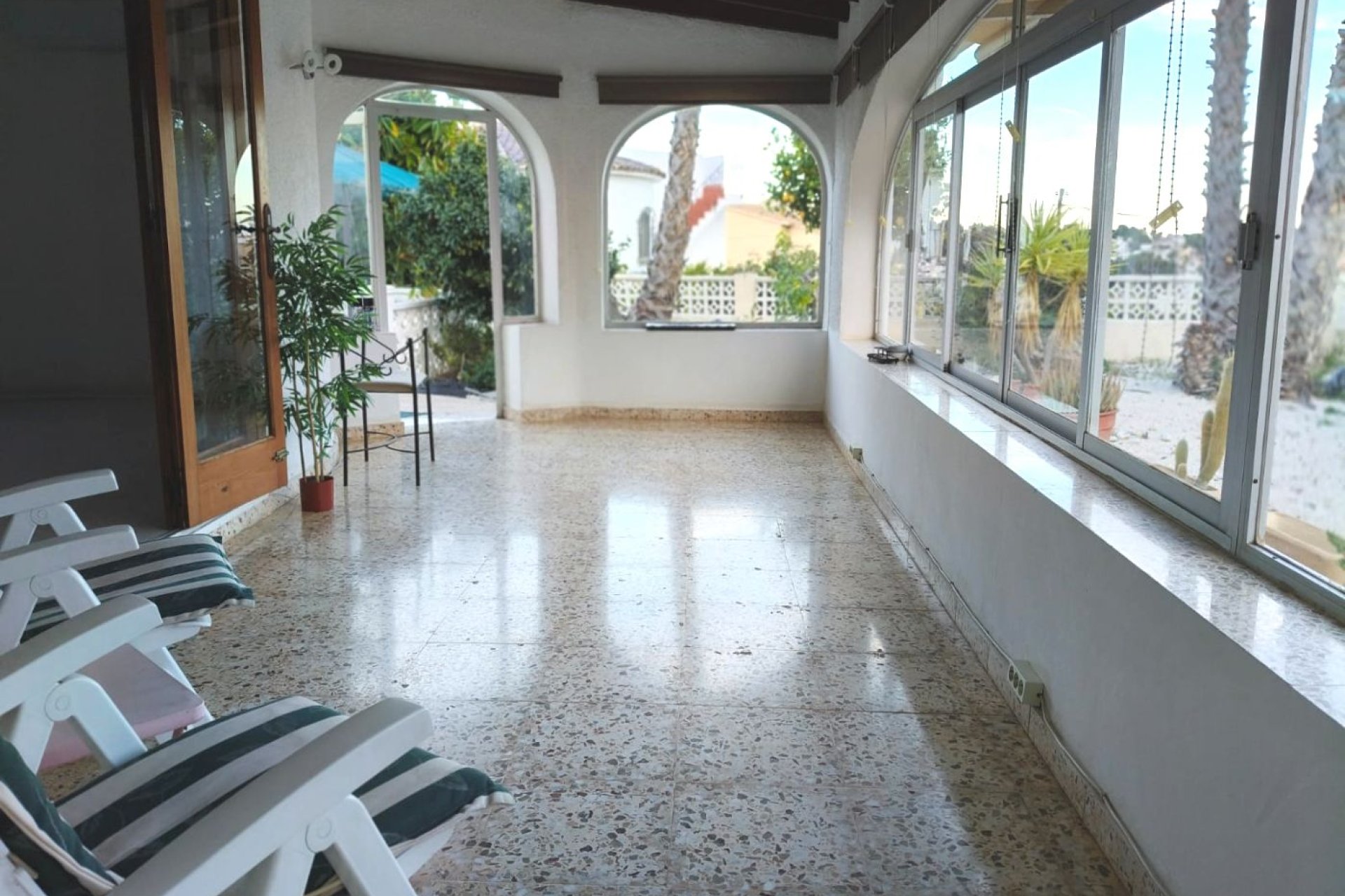 Resale - Villa - Calpe - Urbanizaciones