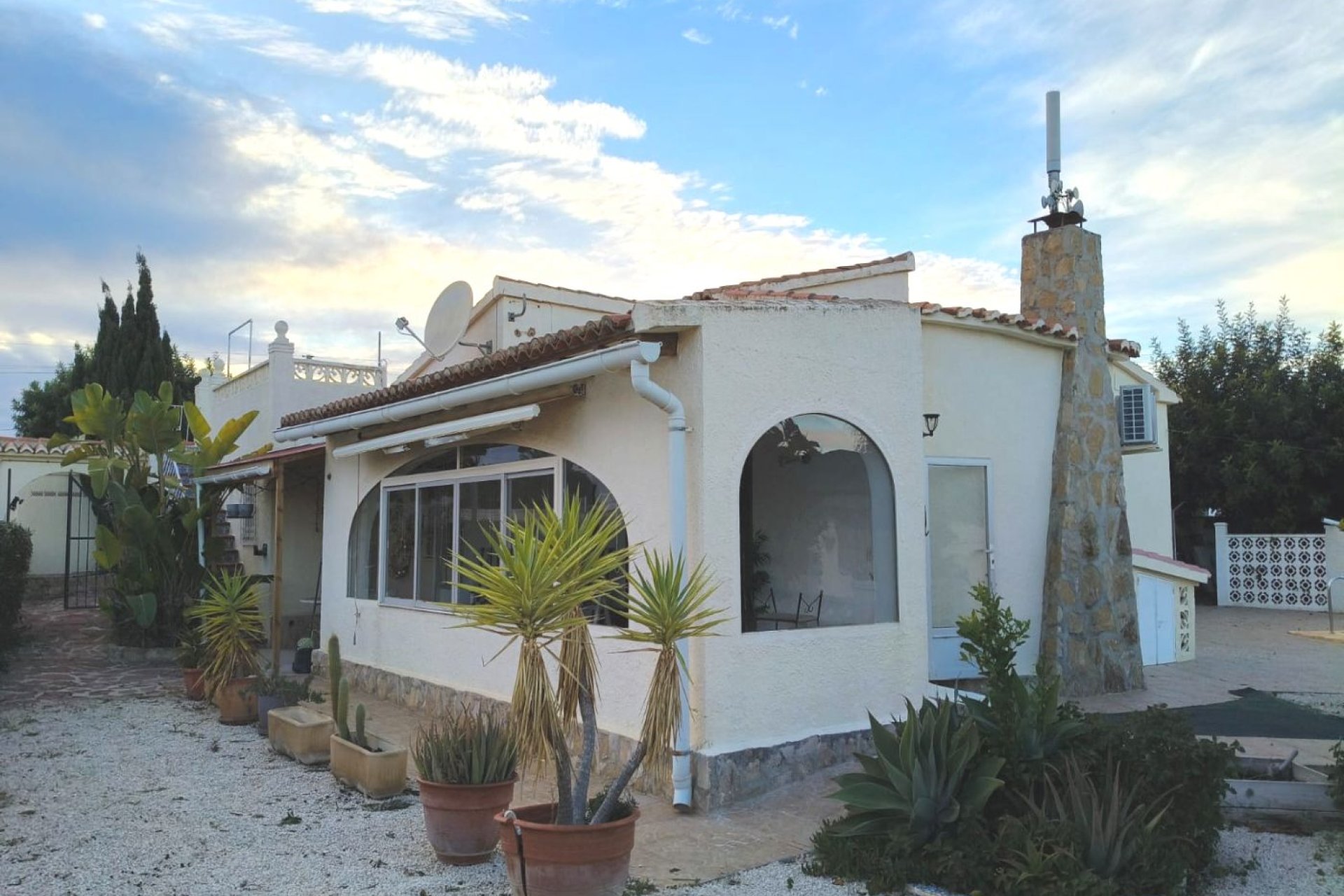 Resale - Villa - Calpe - Urbanizaciones