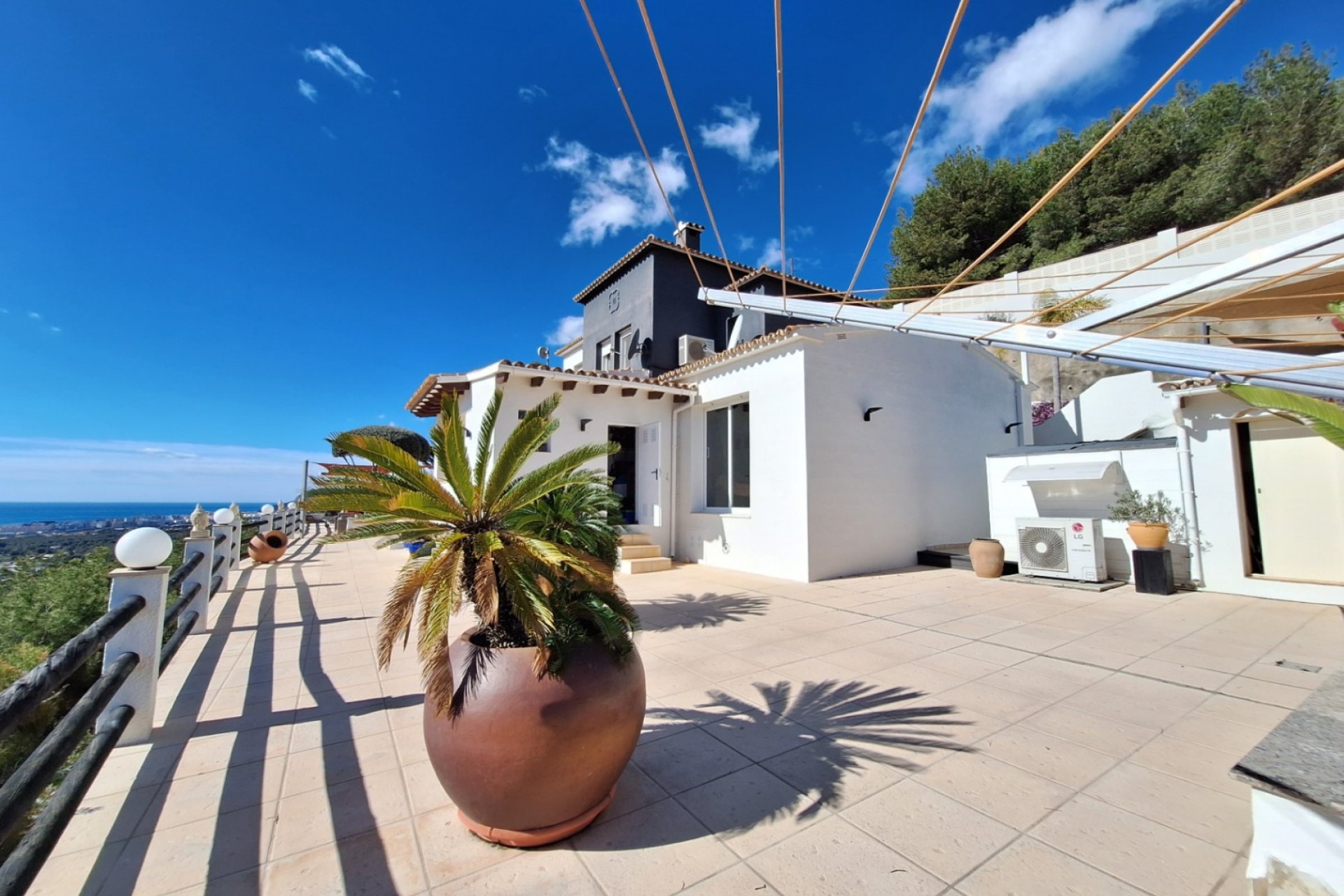 Resale - Villa - Calpe - Urbanizaciones