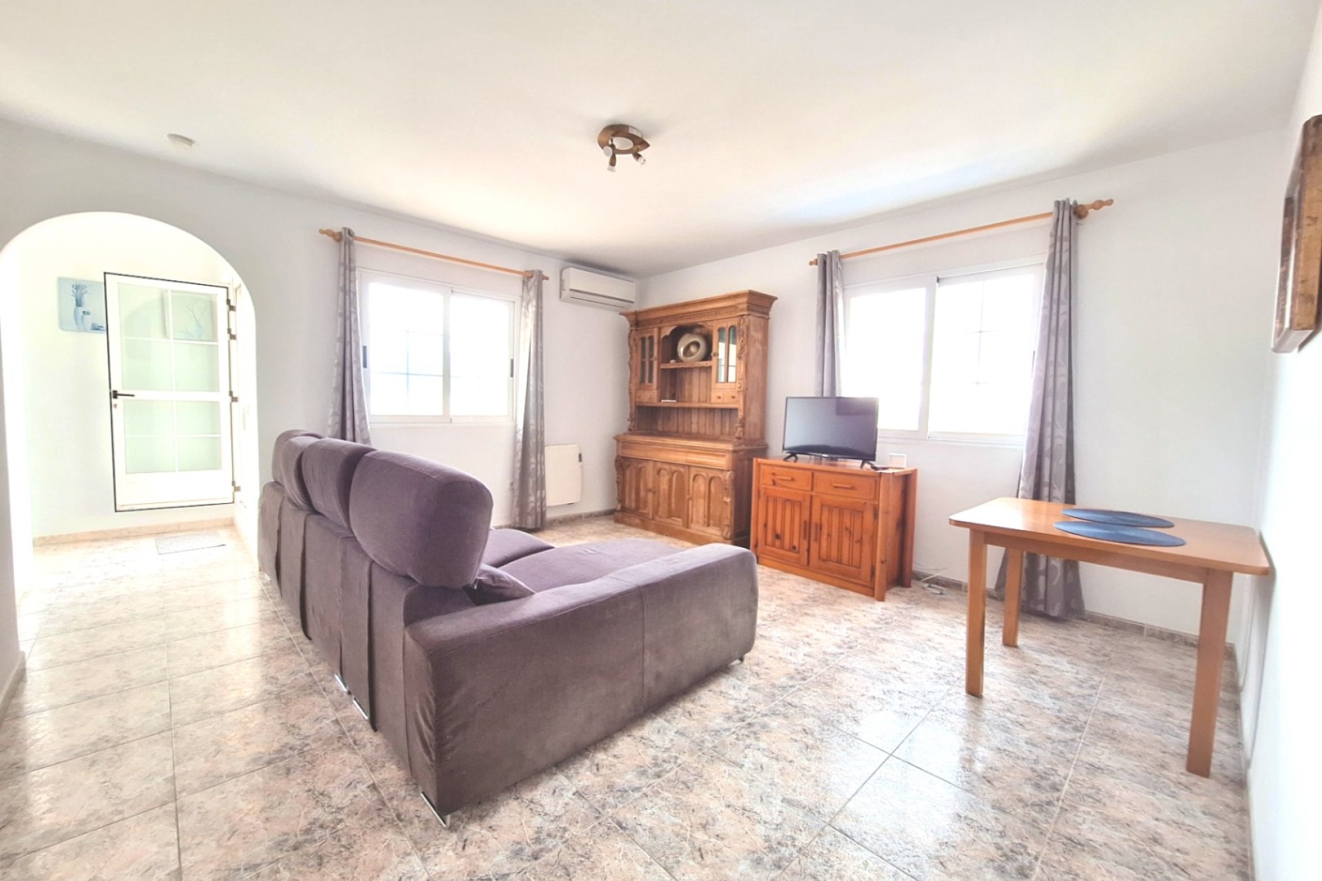 Resale - Villa - Calpe - Urbanizaciones