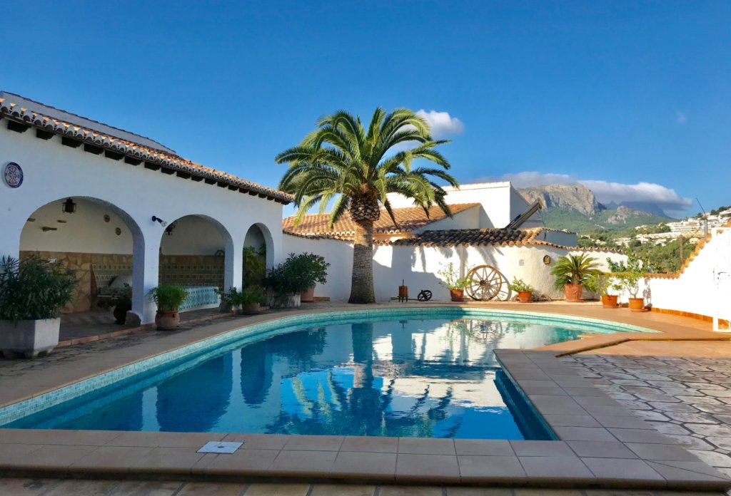 Resale - Villa - Calpe - Urbanizaciones