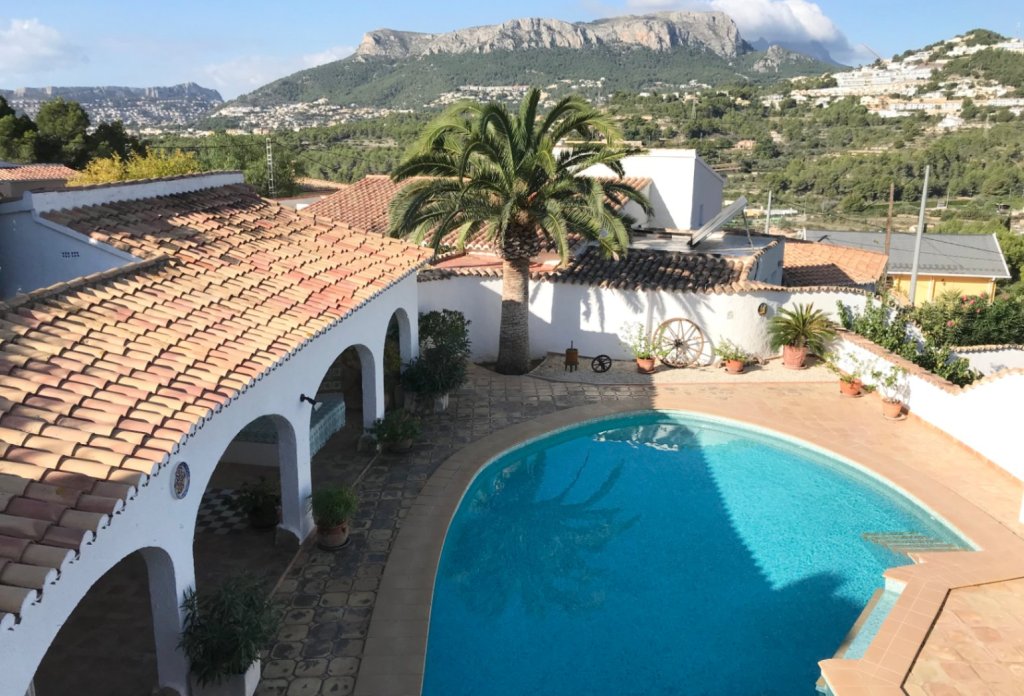 Resale - Villa - Calpe - Urbanizaciones