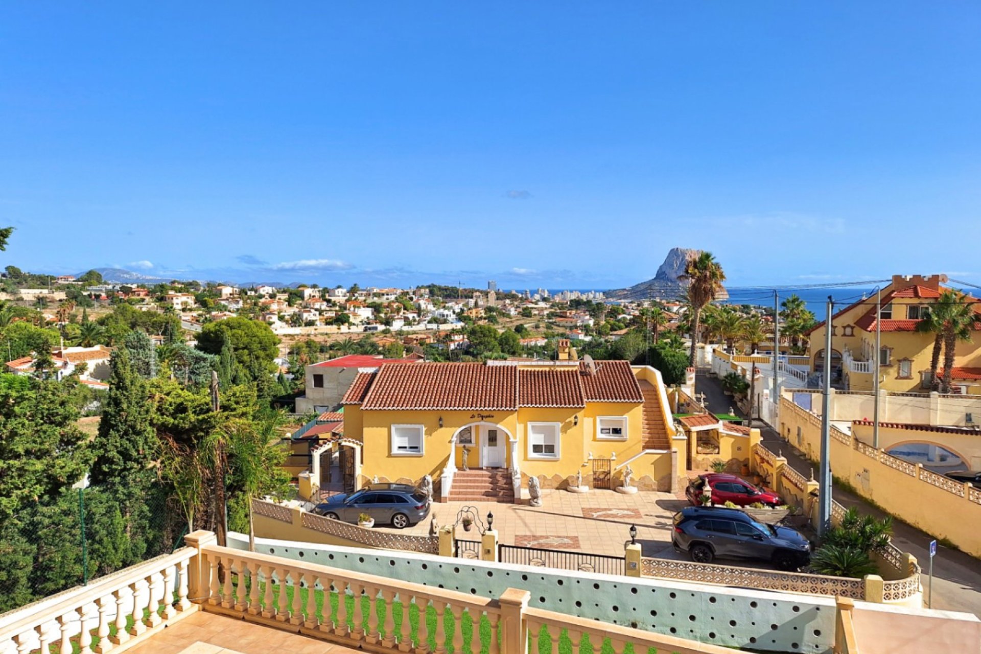 Resale - Villa - Calpe - Zona Residencial