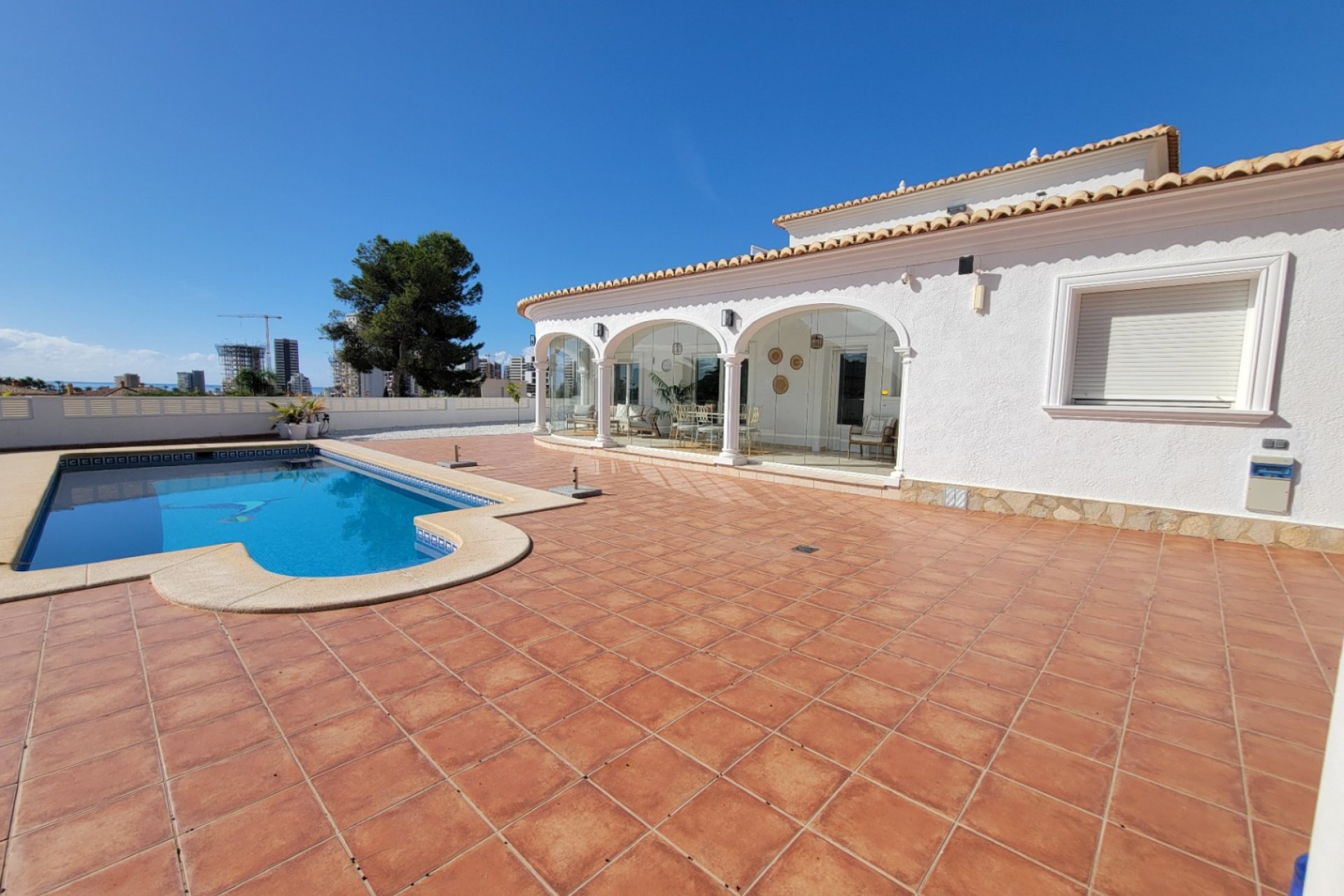Resale - Villa - Calpe