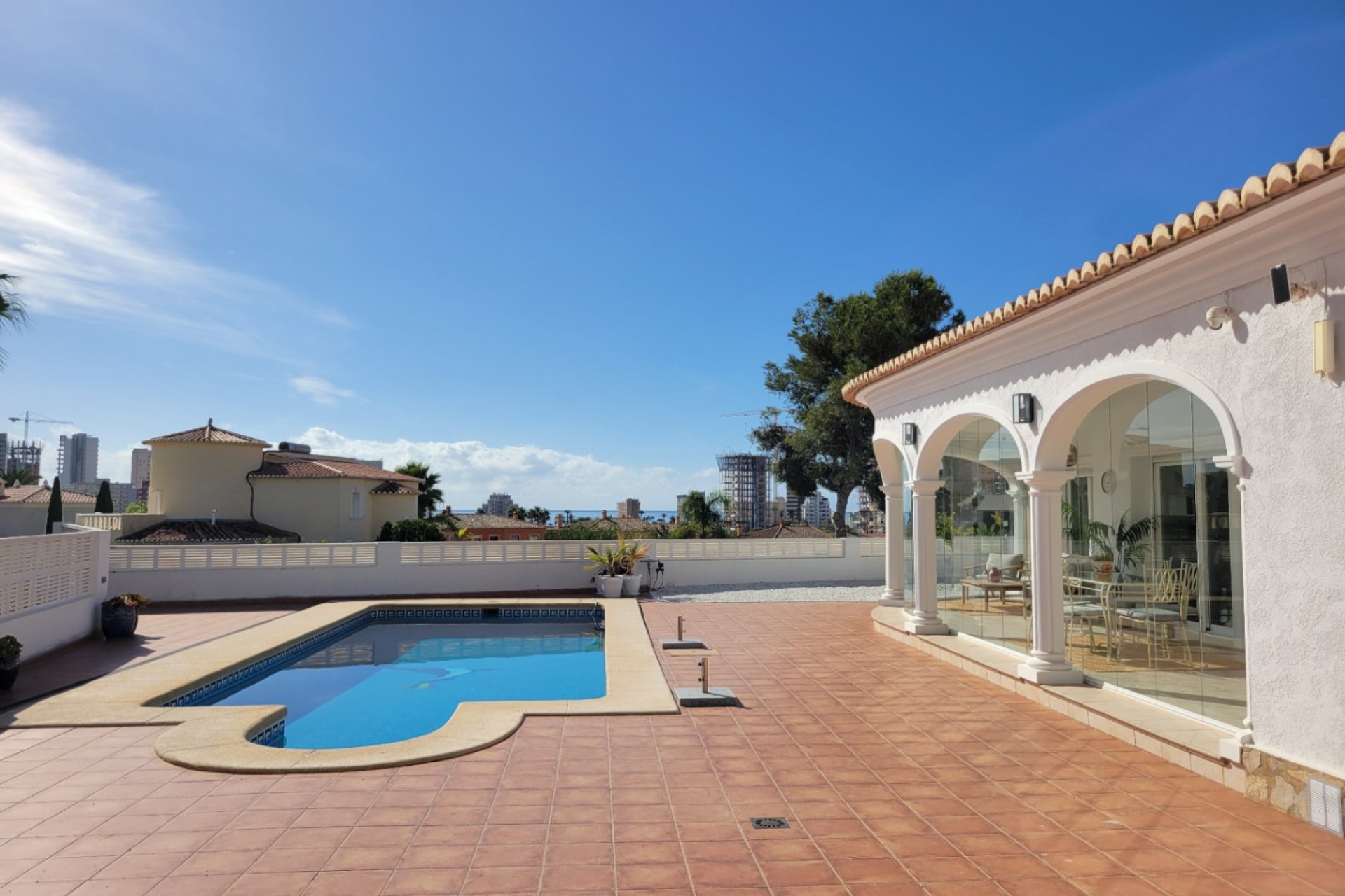Resale - Villa - Calpe