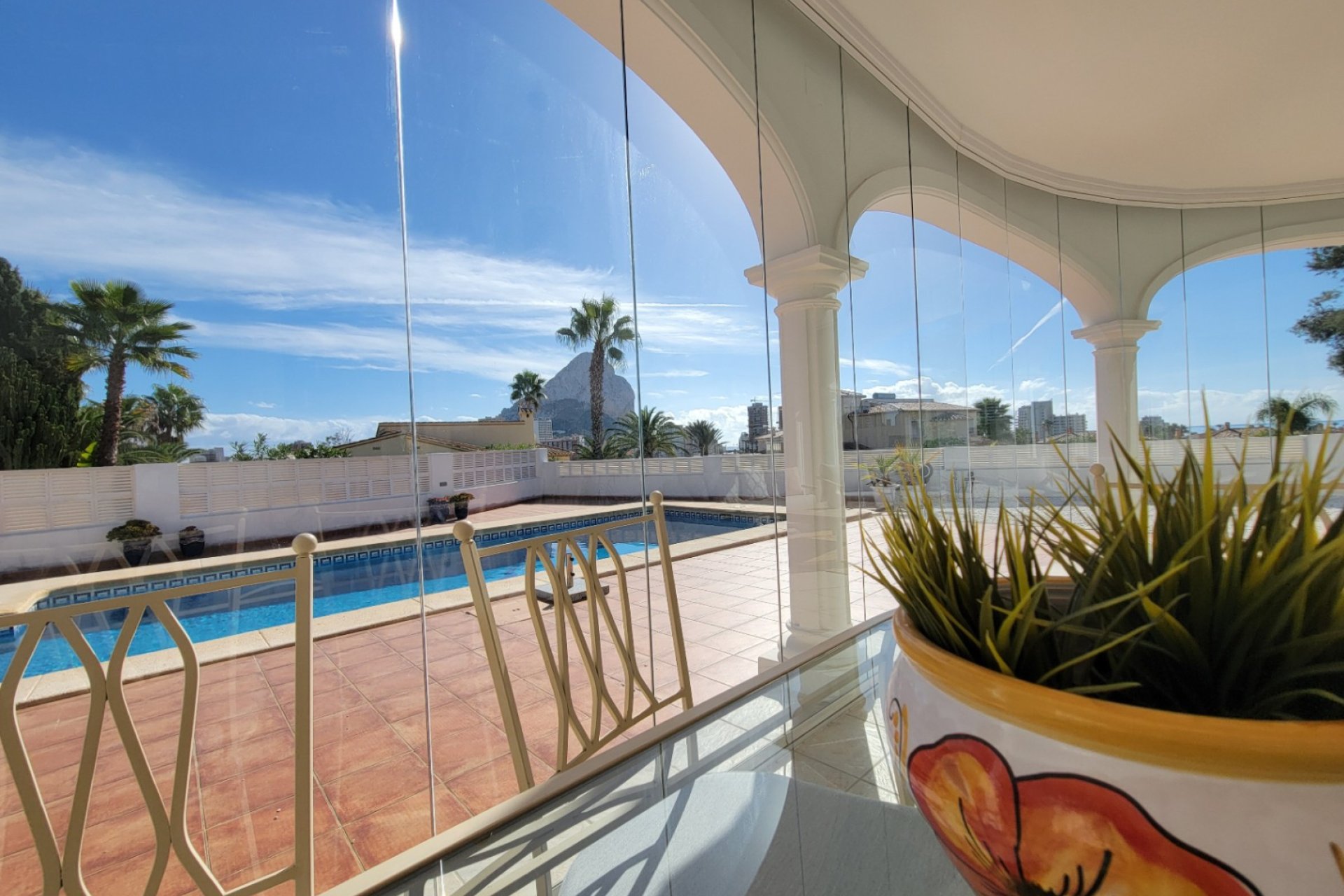 Resale - Villa - Calpe