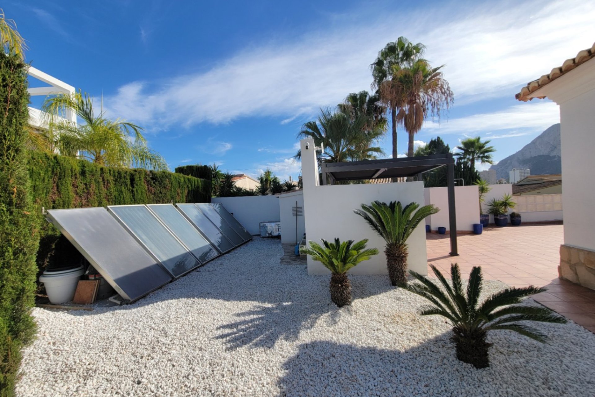 Resale - Villa - Calpe