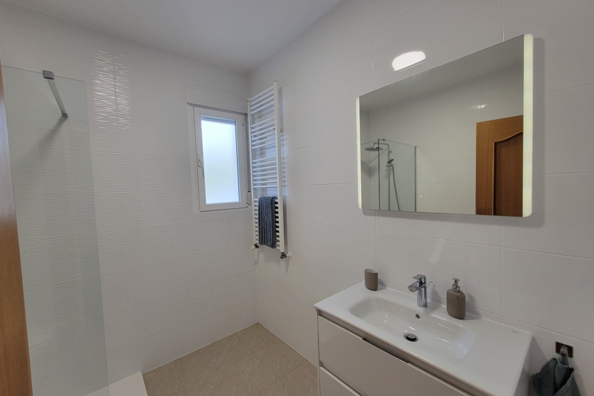 Resale - Villa - Calpe