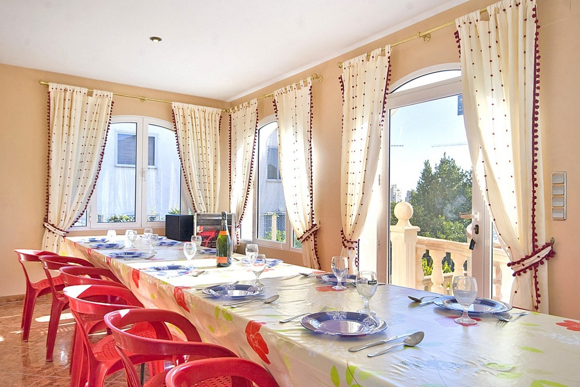 Resale - Villa - Calpe