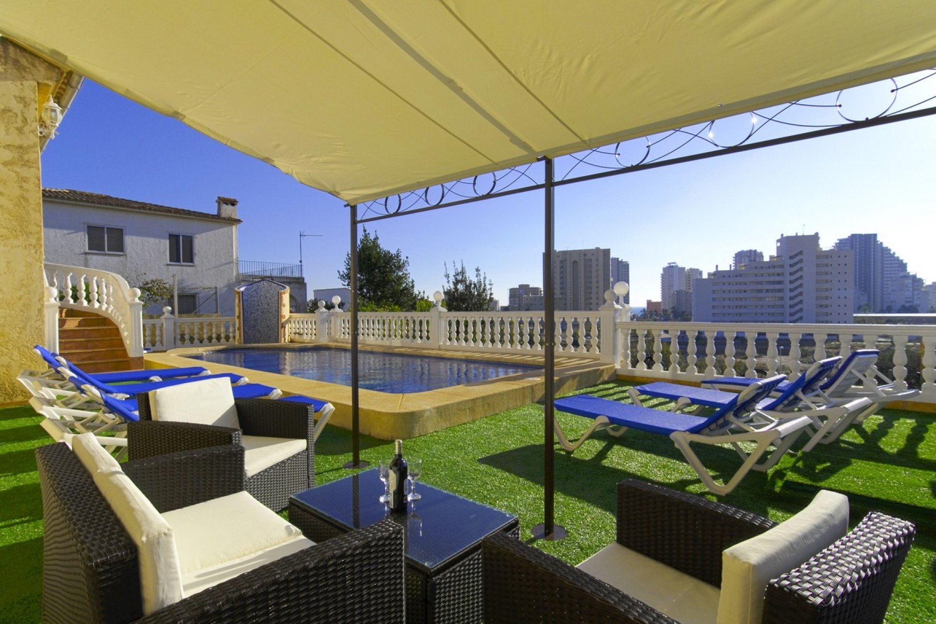 Resale - Villa - Calpe