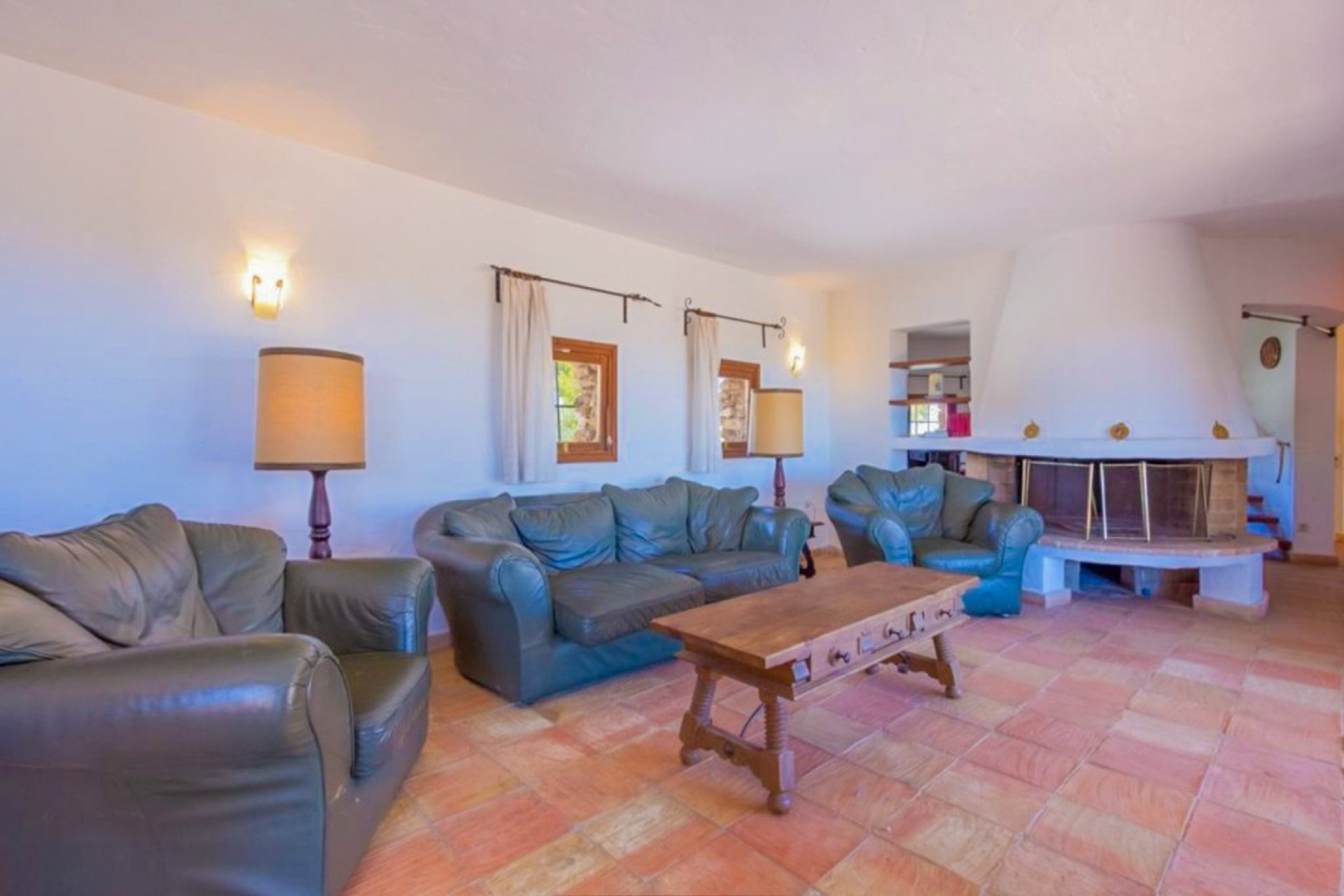 Resale - Villa - Calpe