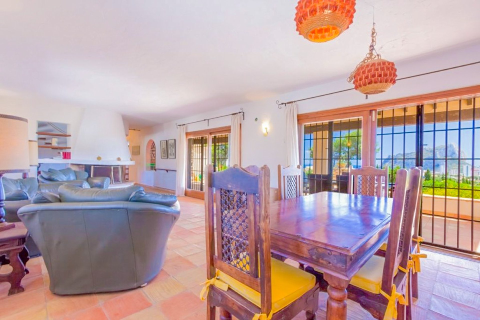 Resale - Villa - Calpe