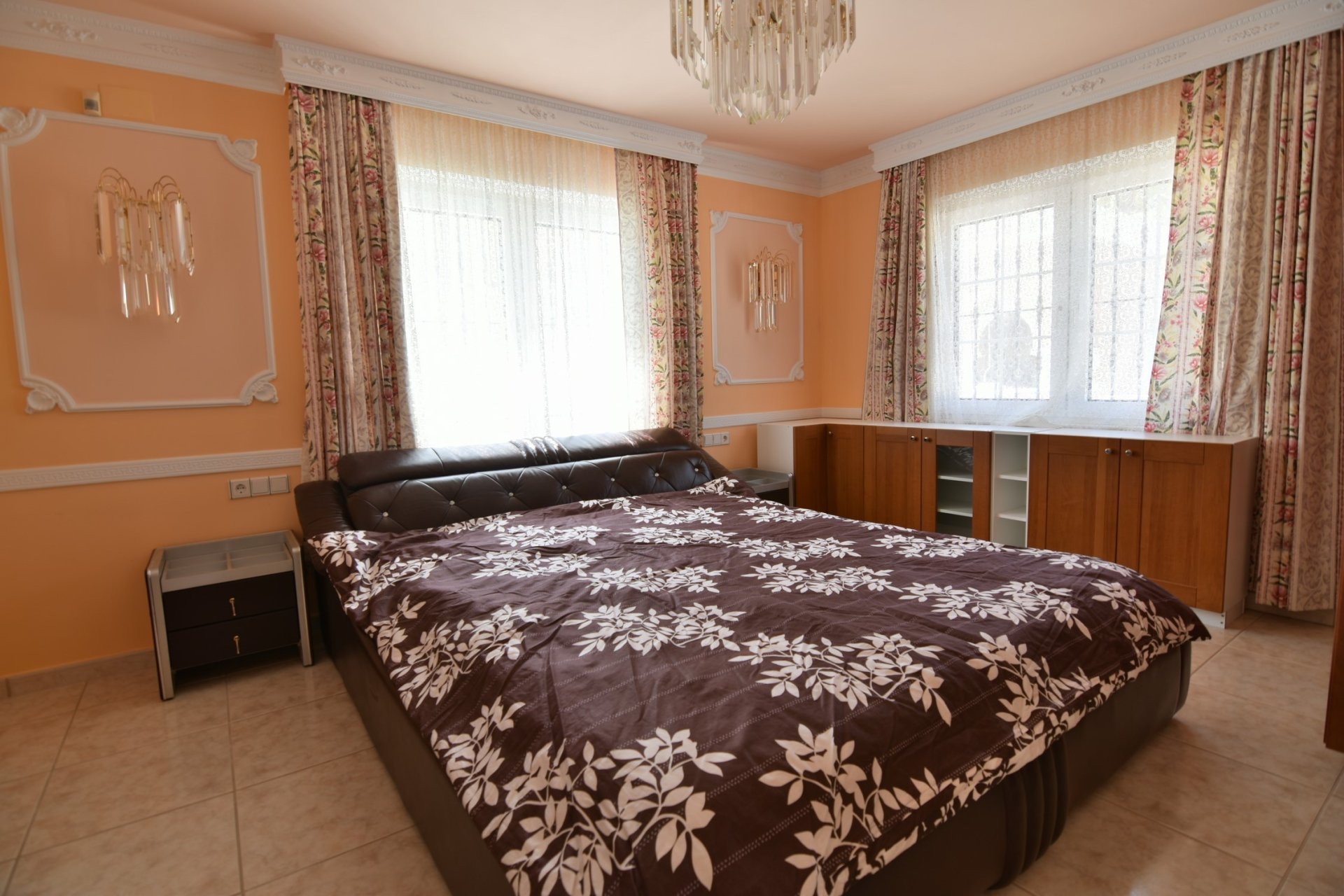 Resale - Villa - Calpe