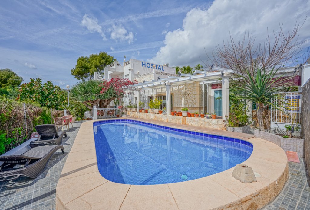 Resale - Villa - Calpe