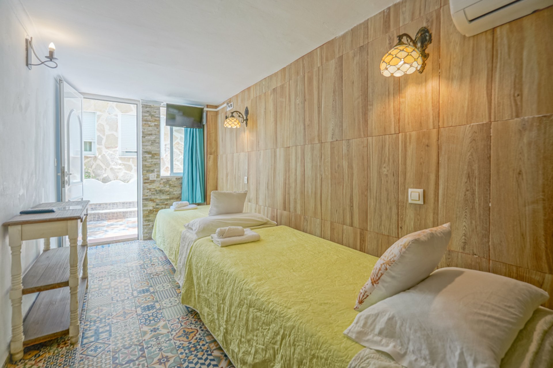 Resale - Villa - Calpe