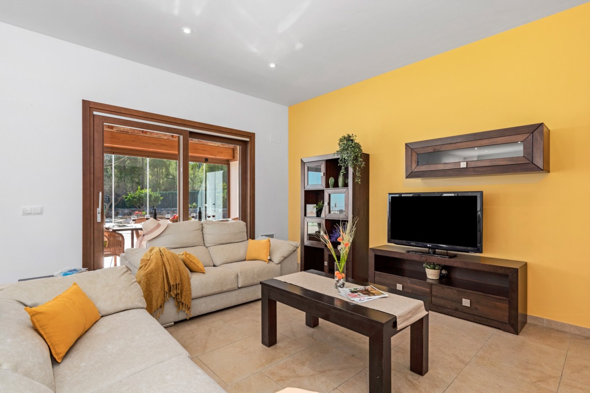 Resale - Villa - Calpe