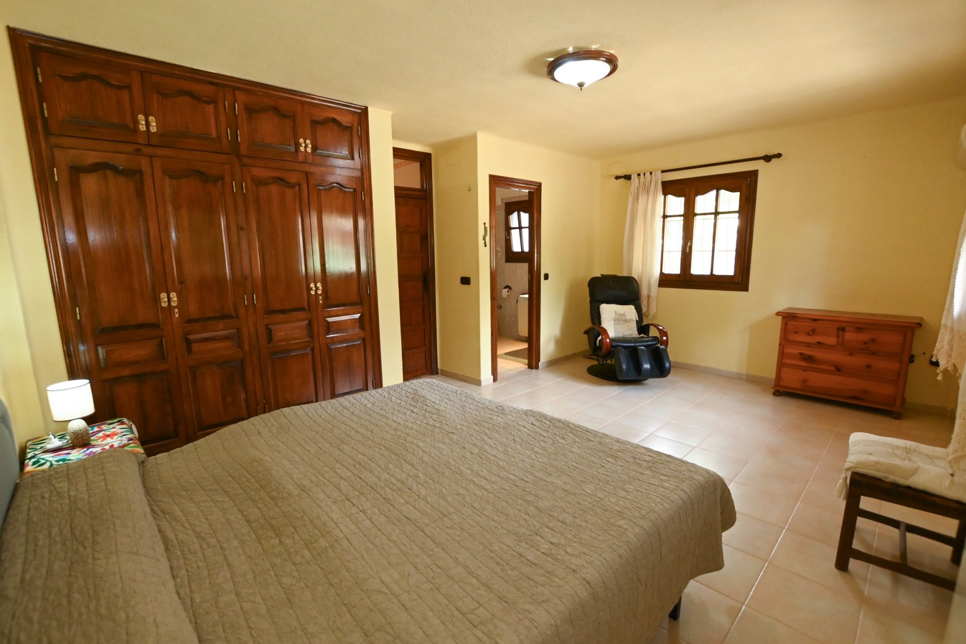 Resale - Villa - Calpe