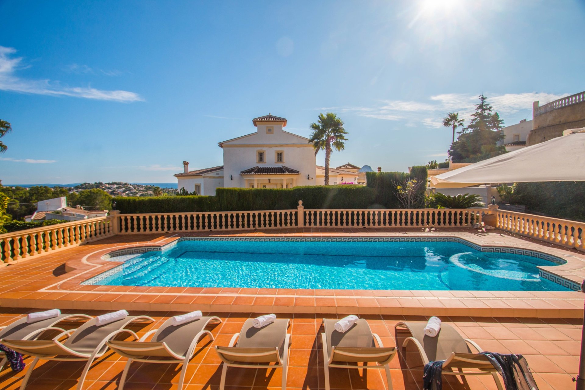 Resale - Villa - Calpe