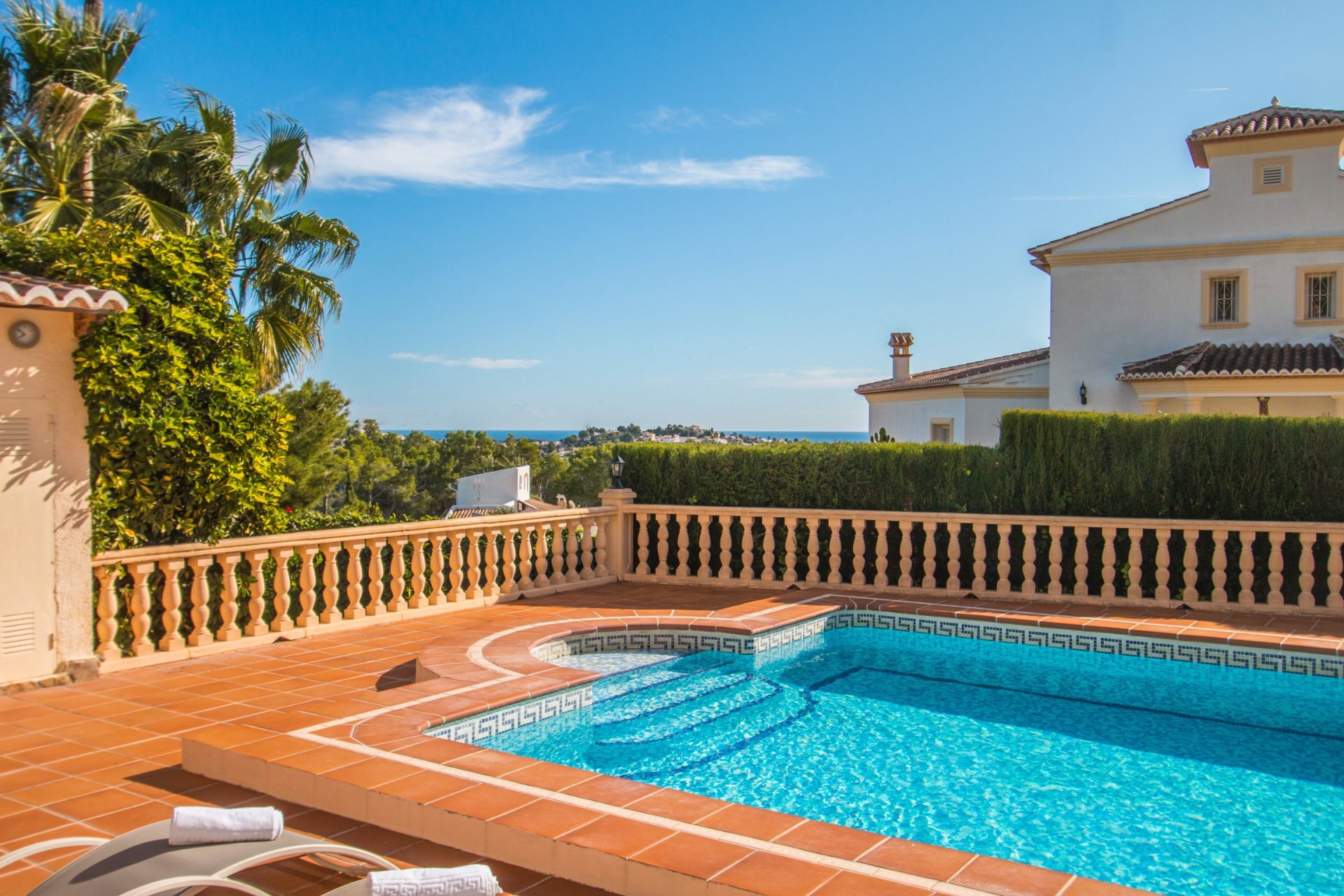 Resale - Villa - Calpe