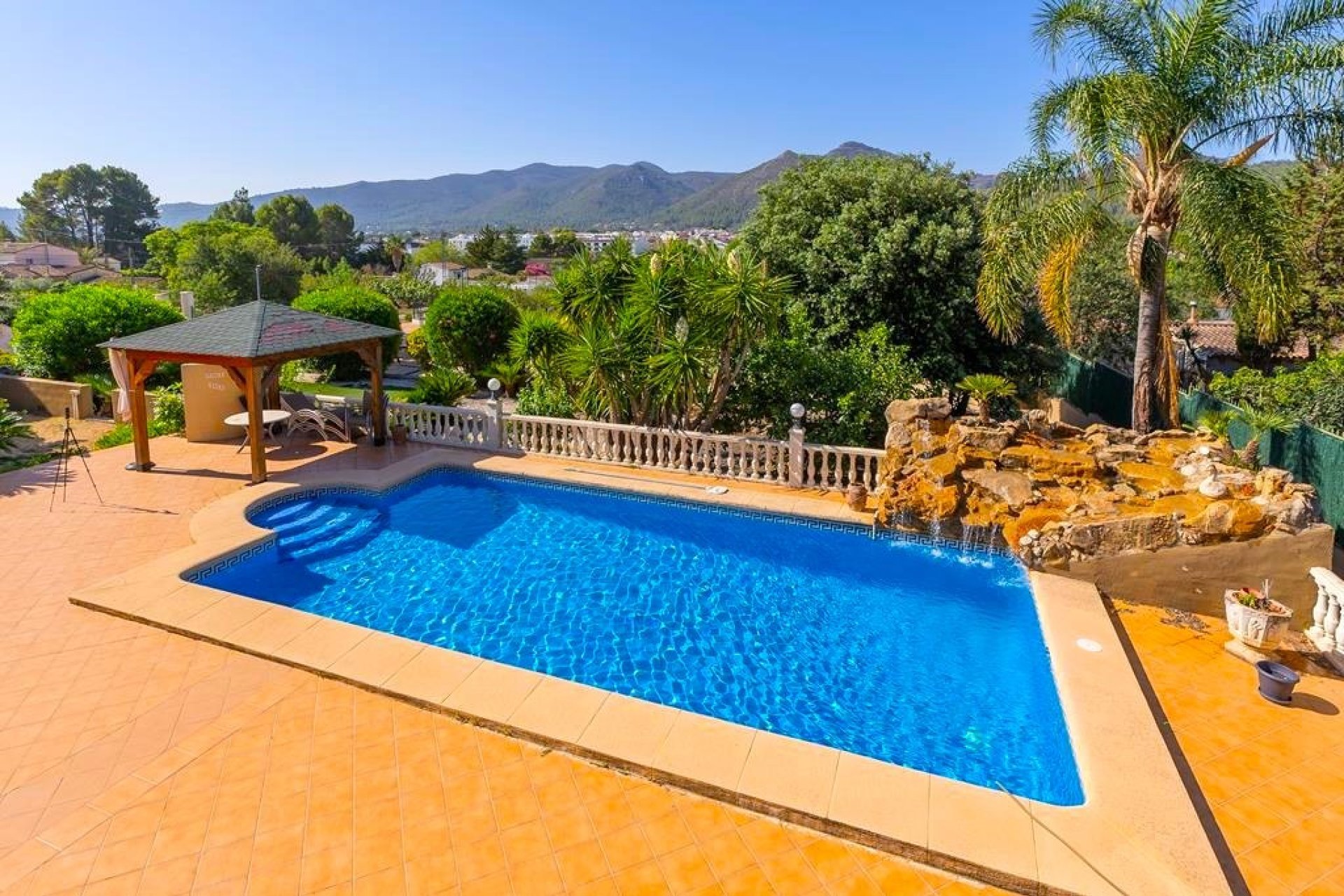 Resale - Villa - Jalon - Xalo - Valle de Paraiso