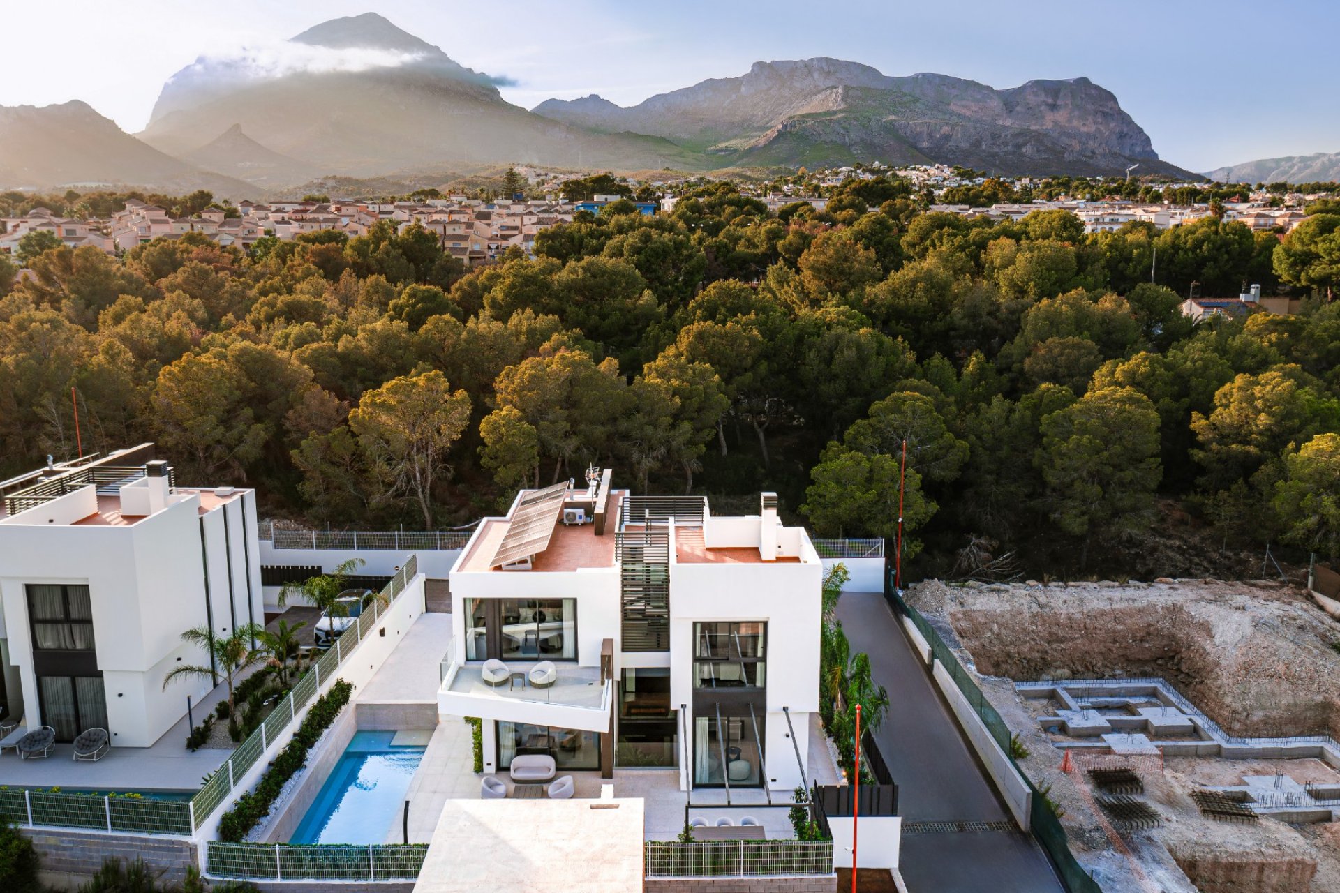 Resale - Villa - La Nucía