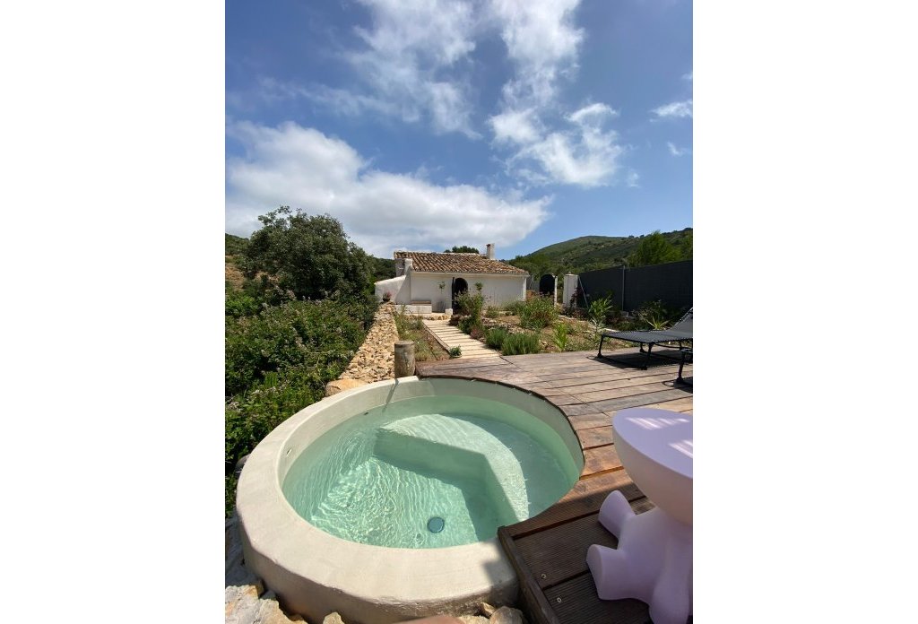 Resale - Villa - Llíber