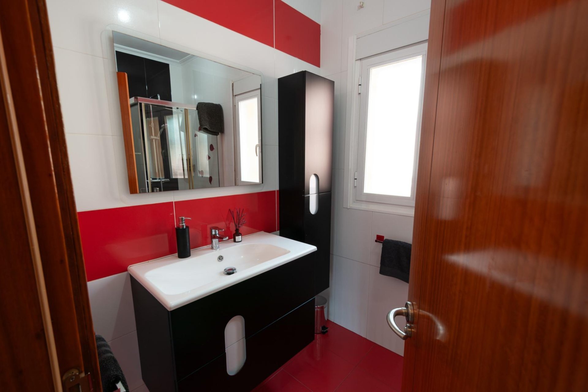 Resale - Villa - Orba - Zona Residencial