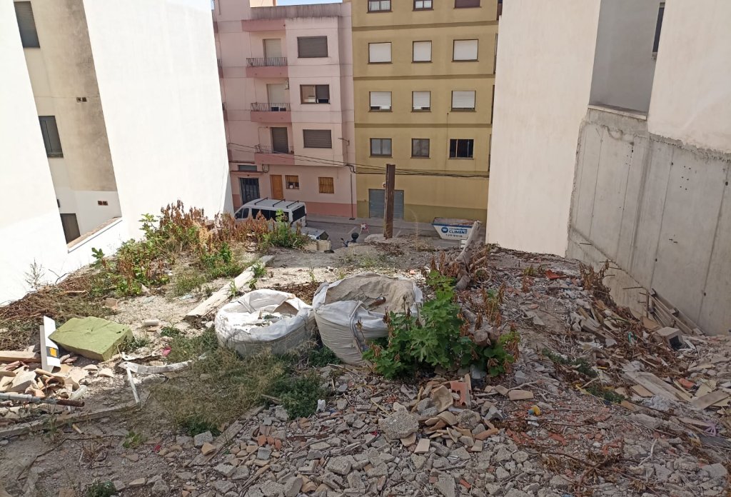 Reventa - Plot - Benissa