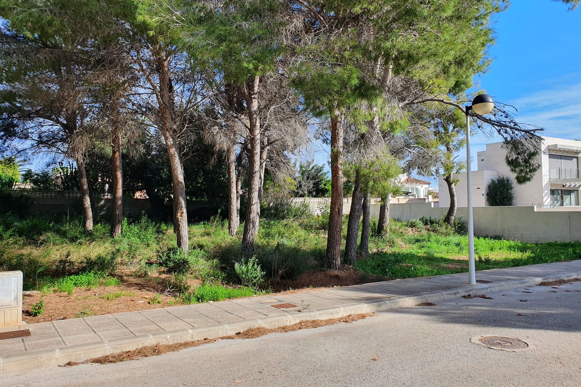 Reventa - Plot - Moraira