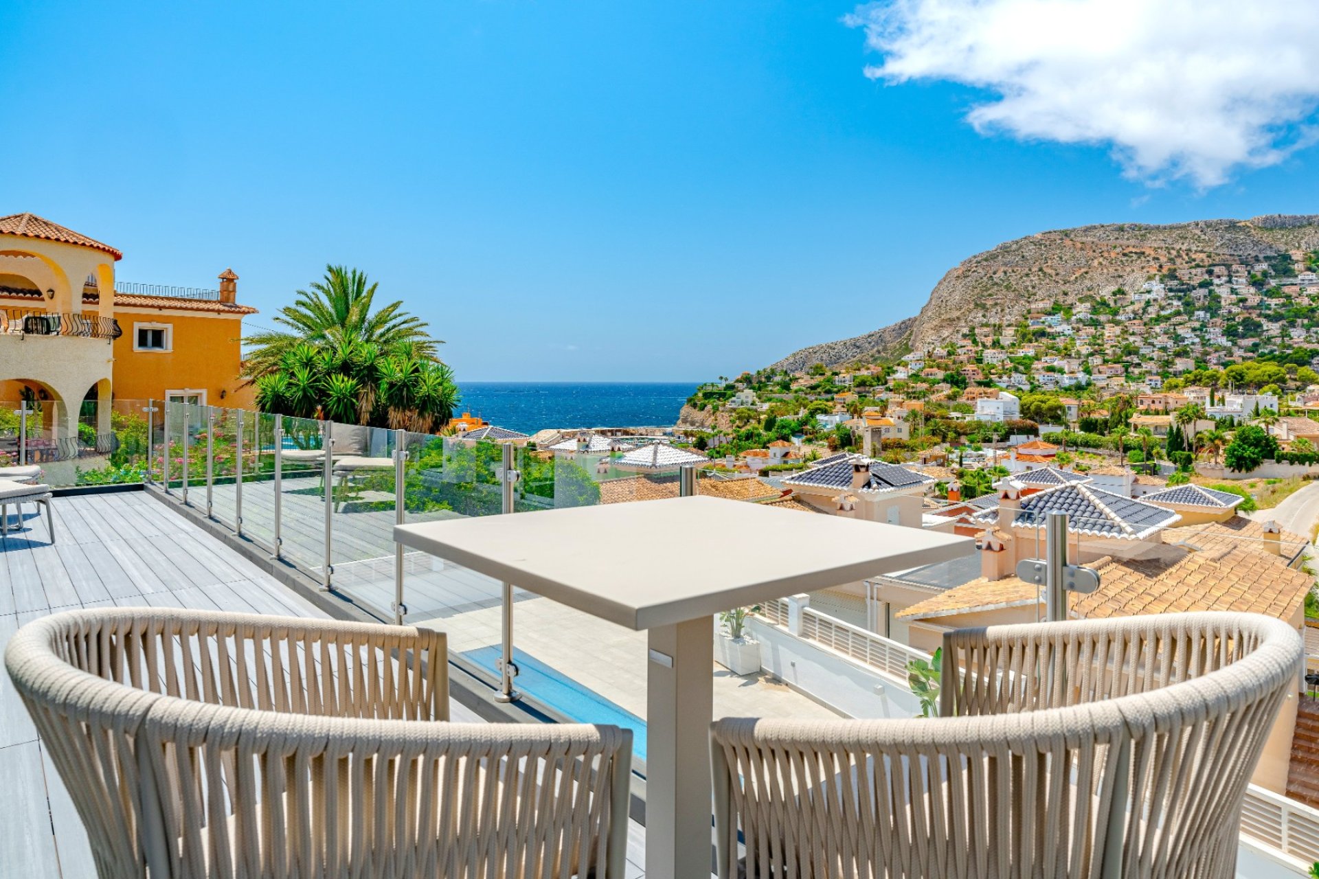 Reventa - Villa - Calpe - Puerto blanco
