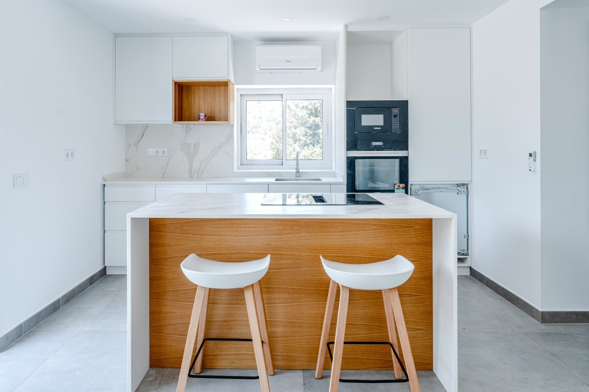 Reventa - Villa - Calpe - Puerto blanco