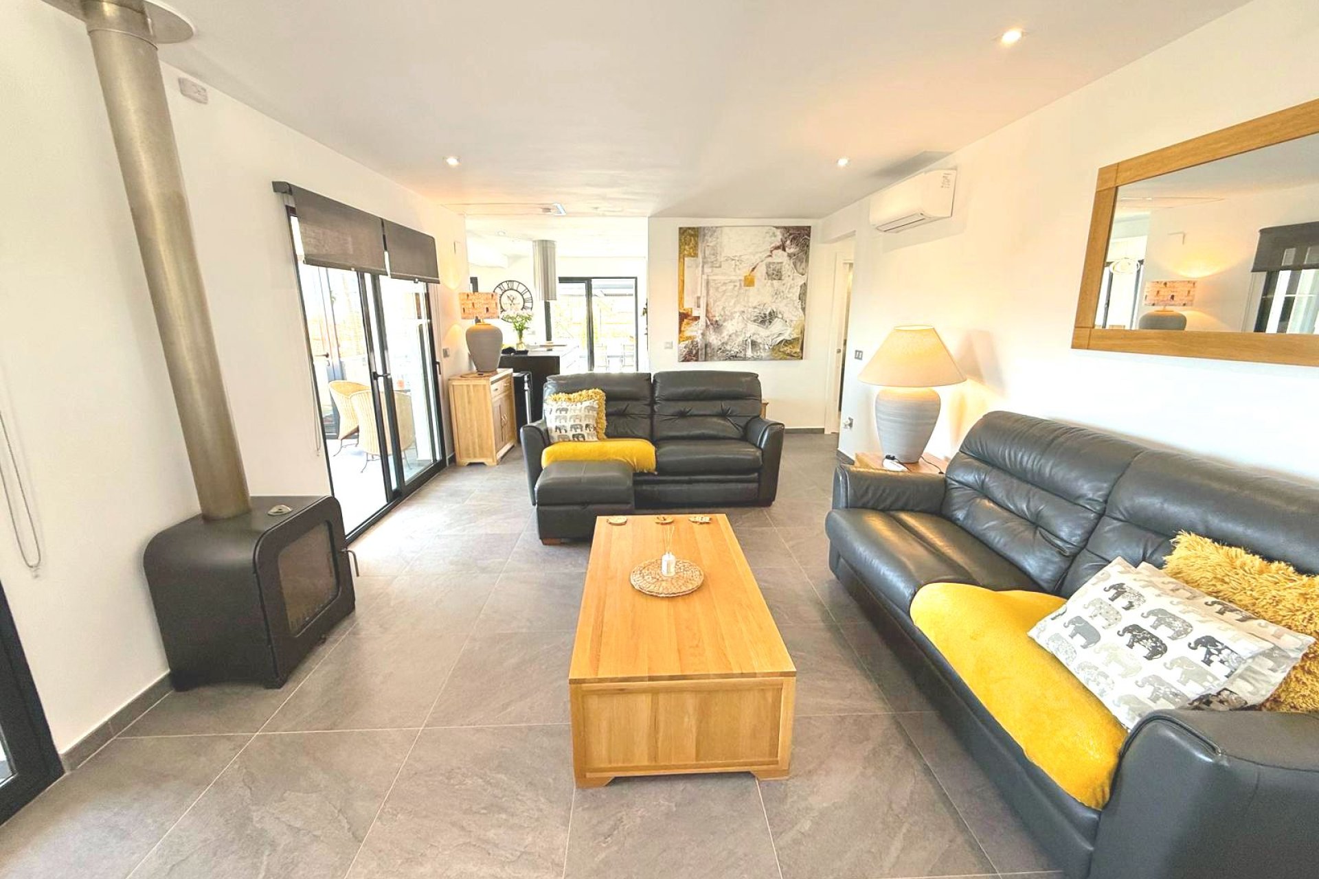 Reventa - Villa - Calpe - Urbanizaciones