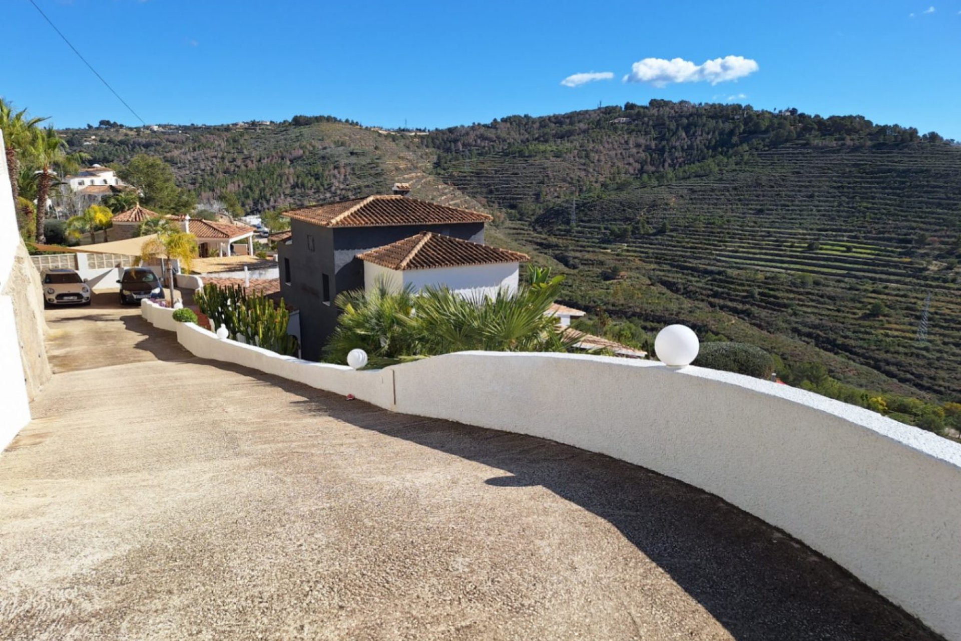 Reventa - Villa - Calpe - Urbanizaciones