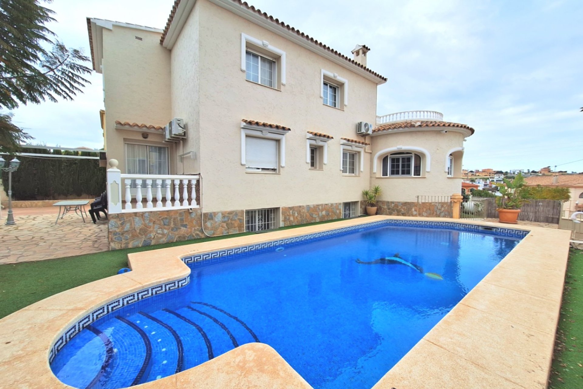 Reventa - Villa - Calpe - Urbanizaciones