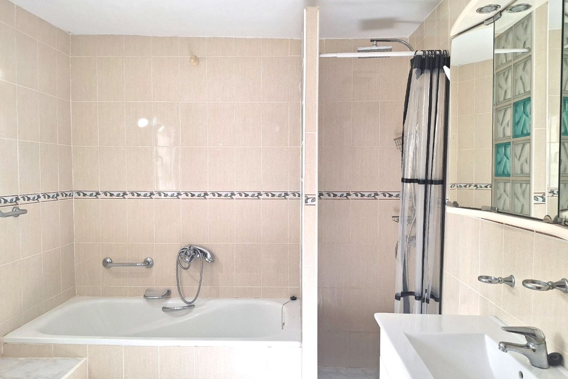 Reventa - Villa - Calpe - Urbanizaciones