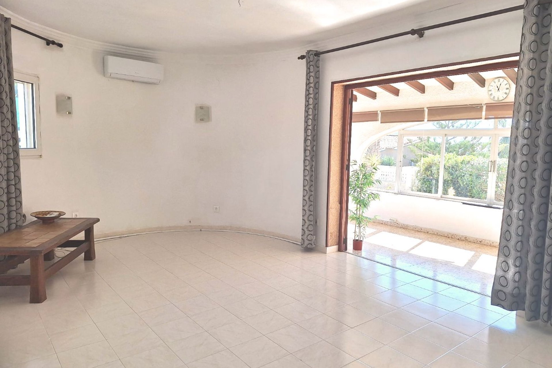 Reventa - Villa - Calpe - Urbanizaciones