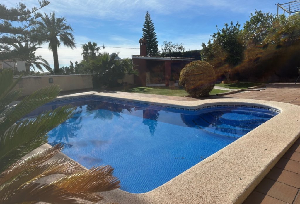 Reventa - Villa - Calpe - Urbanizaciones