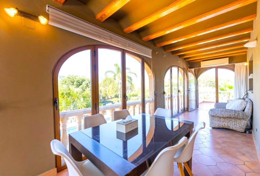 Reventa - Villa - Jalon - Xalo - Valle de Paraiso