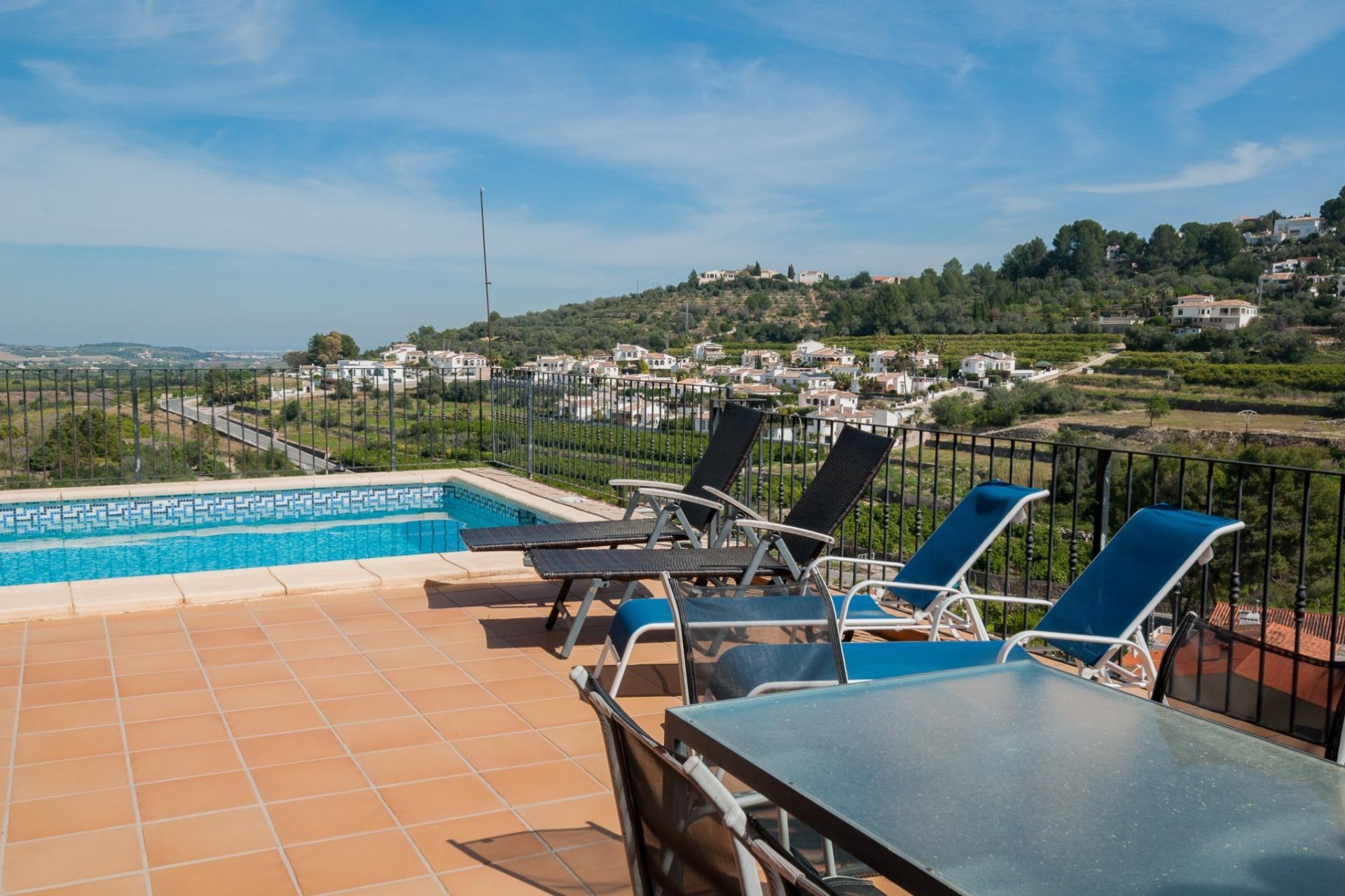Reventa - Villa - Orba - Zona Residencial
