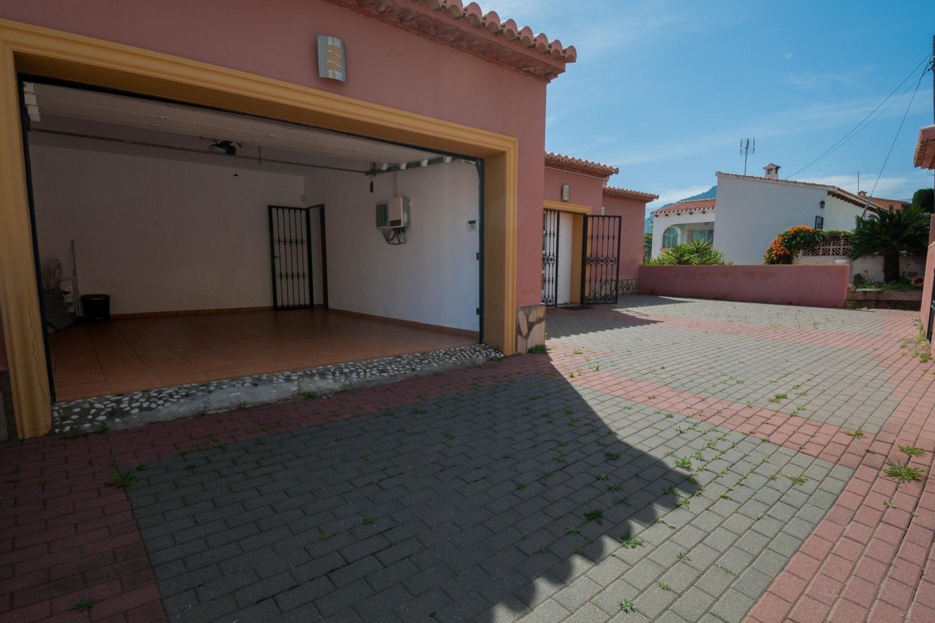 Reventa - Villa - Orba - Zona Residencial
