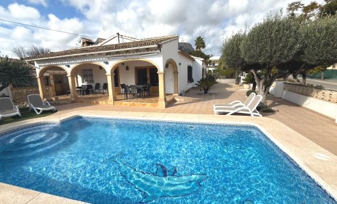 Villa - Herverkoop - Calpe - Urbanizaciones