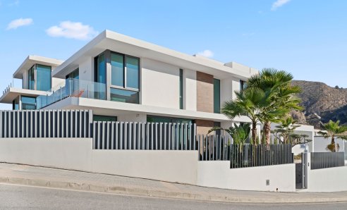 Villa - Obra nueva - Benidorm - Benidorm
